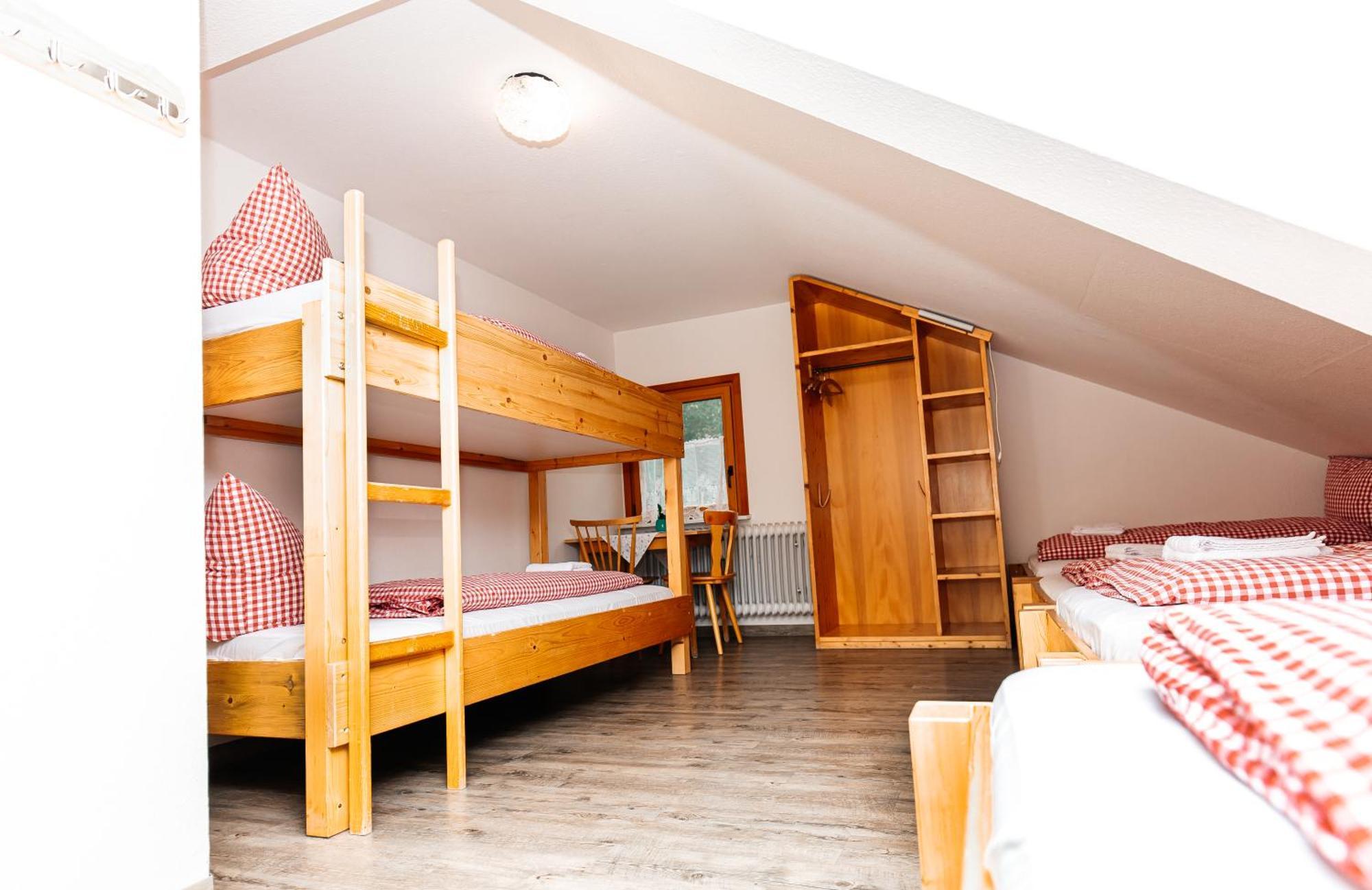Naturfreundehaus Brend Gasthof *